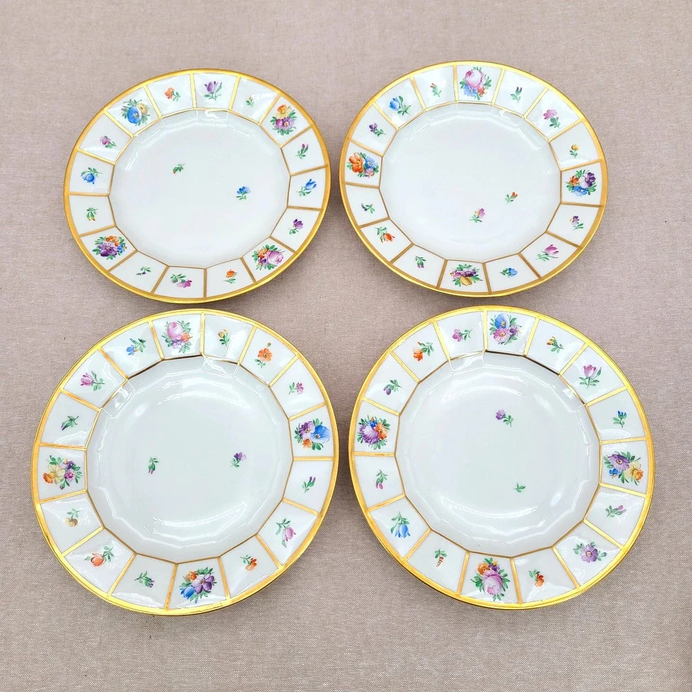 4 settings - Royal Copenhagen 'Henriette' 7.625 Inch SALAD PLATES #444-8514